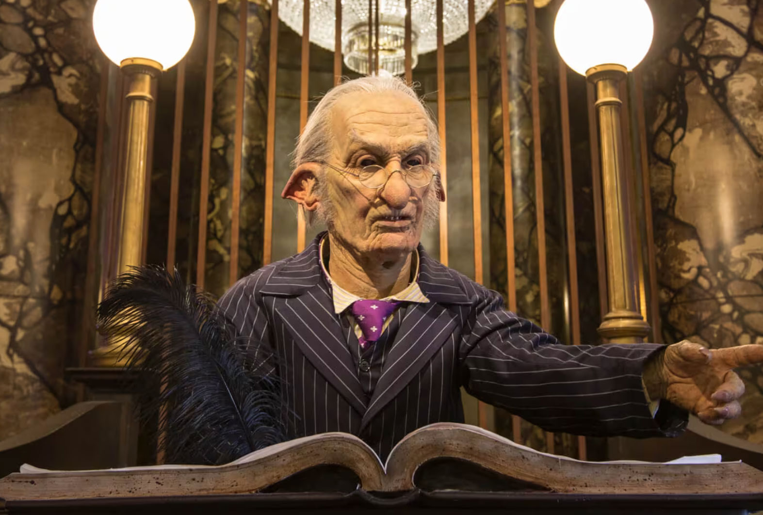 Goblin Manager at Gringott's Bank, Wizarding World of Harry Potter